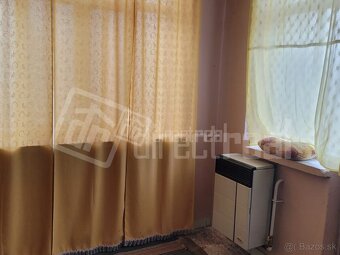 Predaj - rodinný dom - 4izb RD na veľkom 870m2 pozemku… - 5