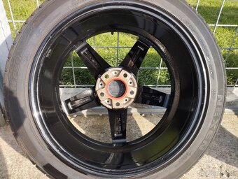 Predám tomason 5x114.3 r18 225/45 r18 - 5