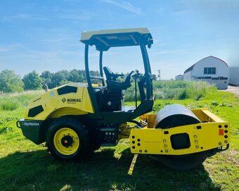 Vibračný válec Bomag BW145DH3 - 5