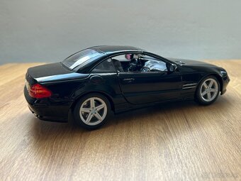 Mercedes-benz SL500 1:18 Welly - 5