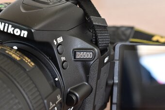 Nikon D5500 wifi - dotyk.disp. - 19 tis snimkov 18-140 VR AF - 5
