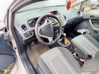 Ford fiesta - 5