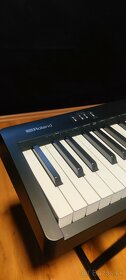 ROLAND FP-10 (STAGE PIANO) - 5