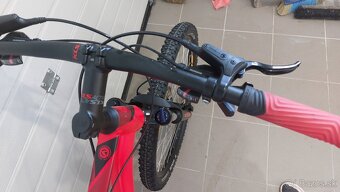 Kellys spider max zachovaly L - 5