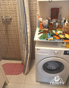 Na predaj tehlový 3-izbový byt s balkónom v meste Nové Zámky - 5