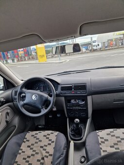 Golf 4 rok 2001 - 5