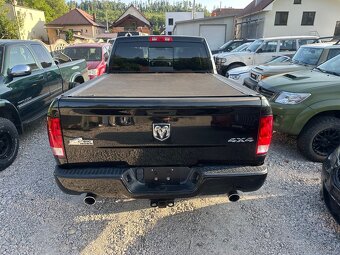 2019 Dodge RAM 1500 Classic 5,7 V8, 6-miestny - 5