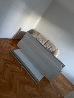 Darujem za odvoz skrine skrinky gauč - 5
