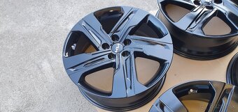 Kia sorento 5x114,3 r19 mazda cx-5 tucson sportage crv - 5