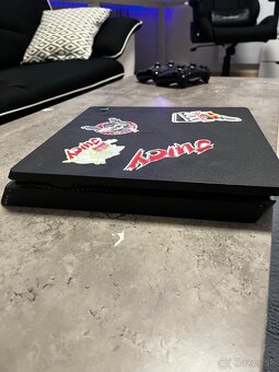 PS4 Slim - 5