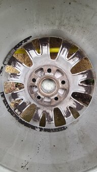 Elektróny s letnými pneu - 5