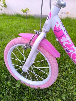 Pekný Bicykel veľkosť 16 - 5