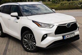 Toyota Highlander 2.5 Hybrid, 4X4, Automat, 7 Miest, SR - 5