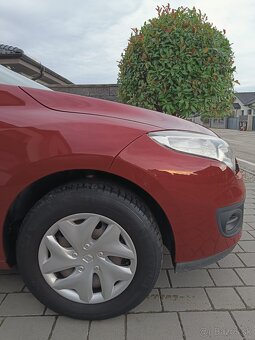 Renault Megane 1.6 - 5