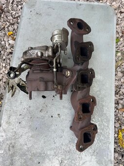 Turbo Nissan 2.2 dci Kod motora YD 22 - 5