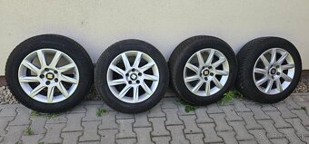 Seat EXEO - 5