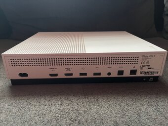 xbox one s - 5