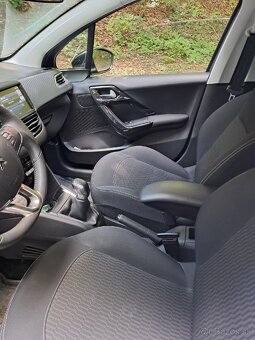 Peugeot 208 Style - 5