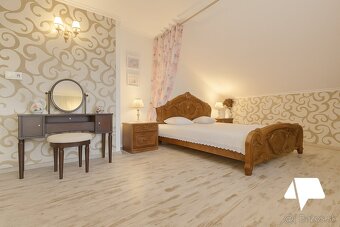 Predaj 6-izbový rodinný dom Čechynce - 5