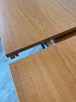 Predam kuchynsky rozkladaci stol - 5