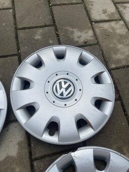 Puklice,kryty koles VW r16" - 5