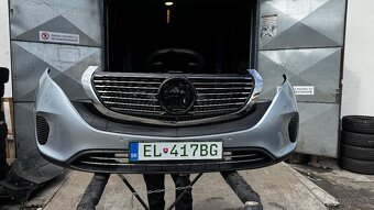 Mercedes EQC predný nárazník maska - 5
