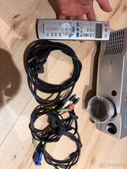 Projektor panasonic - 5