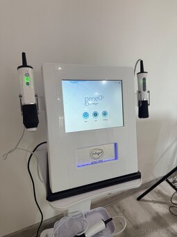 Predám kozmeticky prístroj Oxygeneo Pollogen - 5