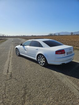 Audi s8 - 5