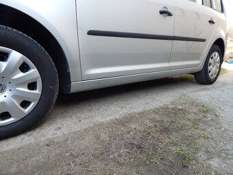 VW TOURAN 1,9 TDI, 77 kW, DSG 7 - 5