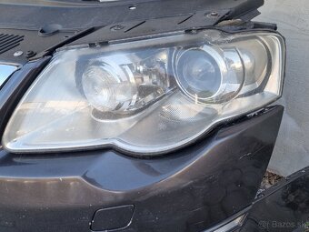 Passat B6 TDI Predok Xenóny nárazník maska - 5