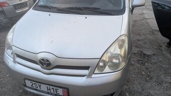 Toyota Corolla Verso 2007 - 5