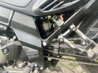 Suzuki DL 650 vstrom - 5