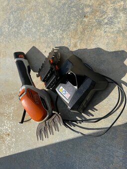 Akumulátorové nožnice STIHL - 5
