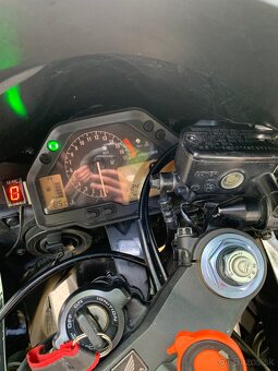 Honda CBR600rr - 5
