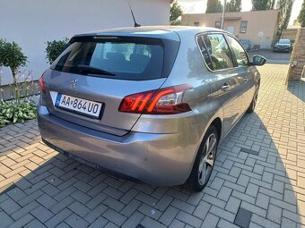 Peugeot 308 , 137.000km, benzin 96 kW - 5
