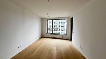 | nový 2-izb. byt, balkón, šatník, garáž, výhľad, SKY PARK - 5