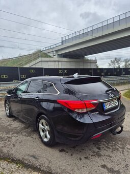 HYUNDAI I40 CW 1.7 CRDI 85KW M6 2013 - 5