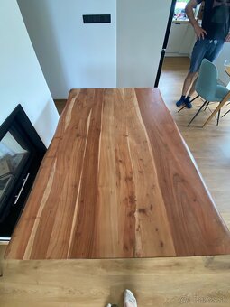 Stôl z dreva XXlutz - 5