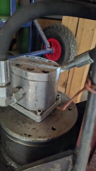 Hydraulicke čerpadlo 25l - 5