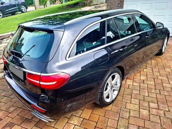 Mercedes E220 D 4matic 143kW - 5