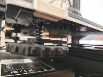Predám 3D tlačiareň Ender 3 V2 – upravená, výborný stav
- 5