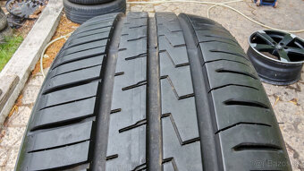 Letné pneu 195/45 R16 --- FALKEN - 5