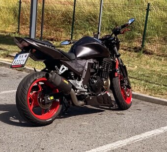 Predam Kawasaki z750 - 5