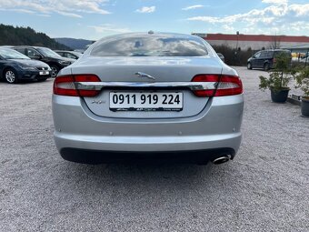 Jaguar XF - 5