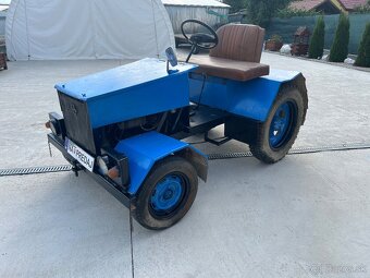 Predám traktor domácej vyrobí motor 1203 - 5