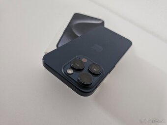 Apple iPhone 15 Pro - 5