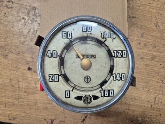 Tatra 600 tachometer - 5