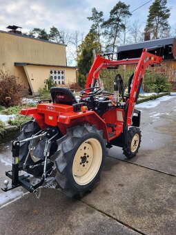 Traktor yanmar f16d - 5