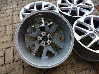 Seat leon fr, Cupra, Volkswagen, Škoda 5x112 r18 - 5